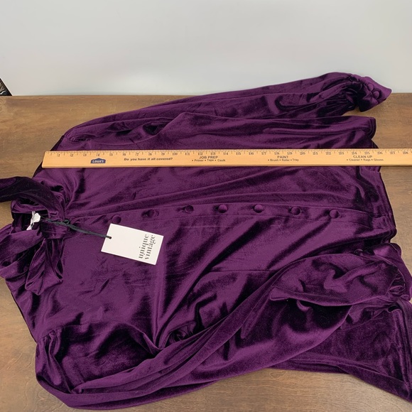 Unique Vintage Gwen Blouse Dark Purple Velvet Size XL NWT - Picture 11 of 13